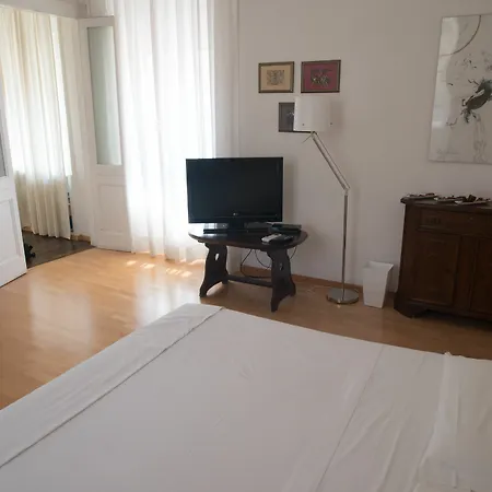 Guest house Pley Boutique Del Centro 2*