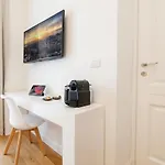 Pley Boutique Del Centro Pensión Cagliari
