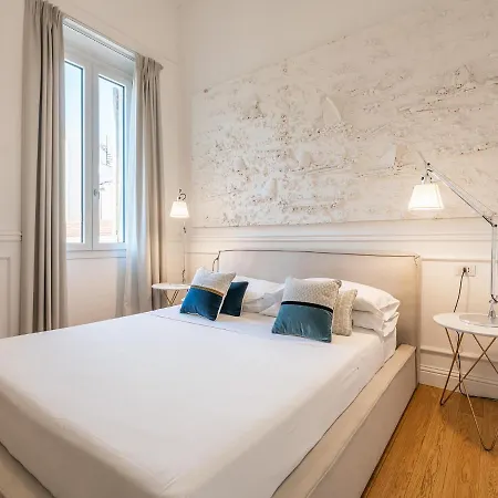 Pley Boutique Del Centro 4*