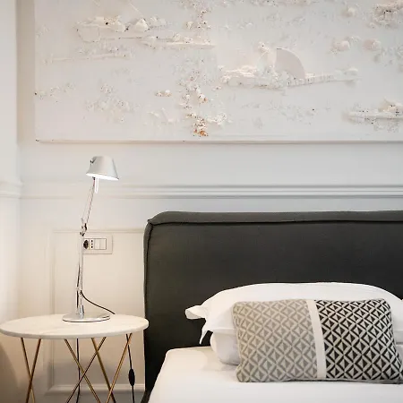 Pley Boutique Del Centro 4*