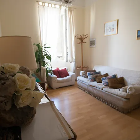 Pley Boutique Del Centro